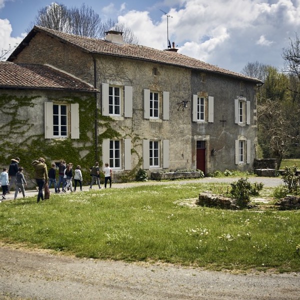 Les Fantômes d'Alloue, Visite contée de la Maison Maria Casarès